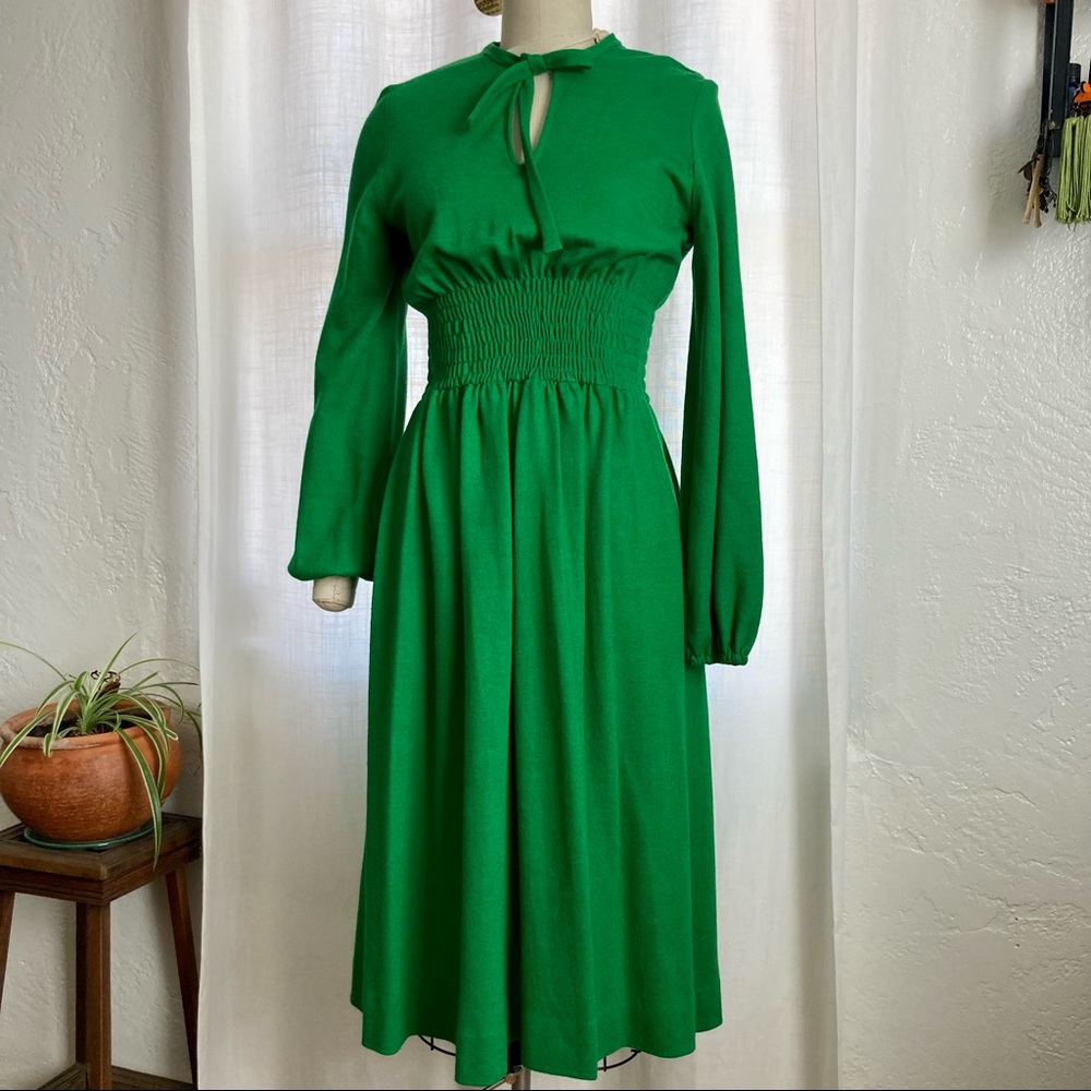 70’s Kelly Green Puff Sleeve Midi Dress